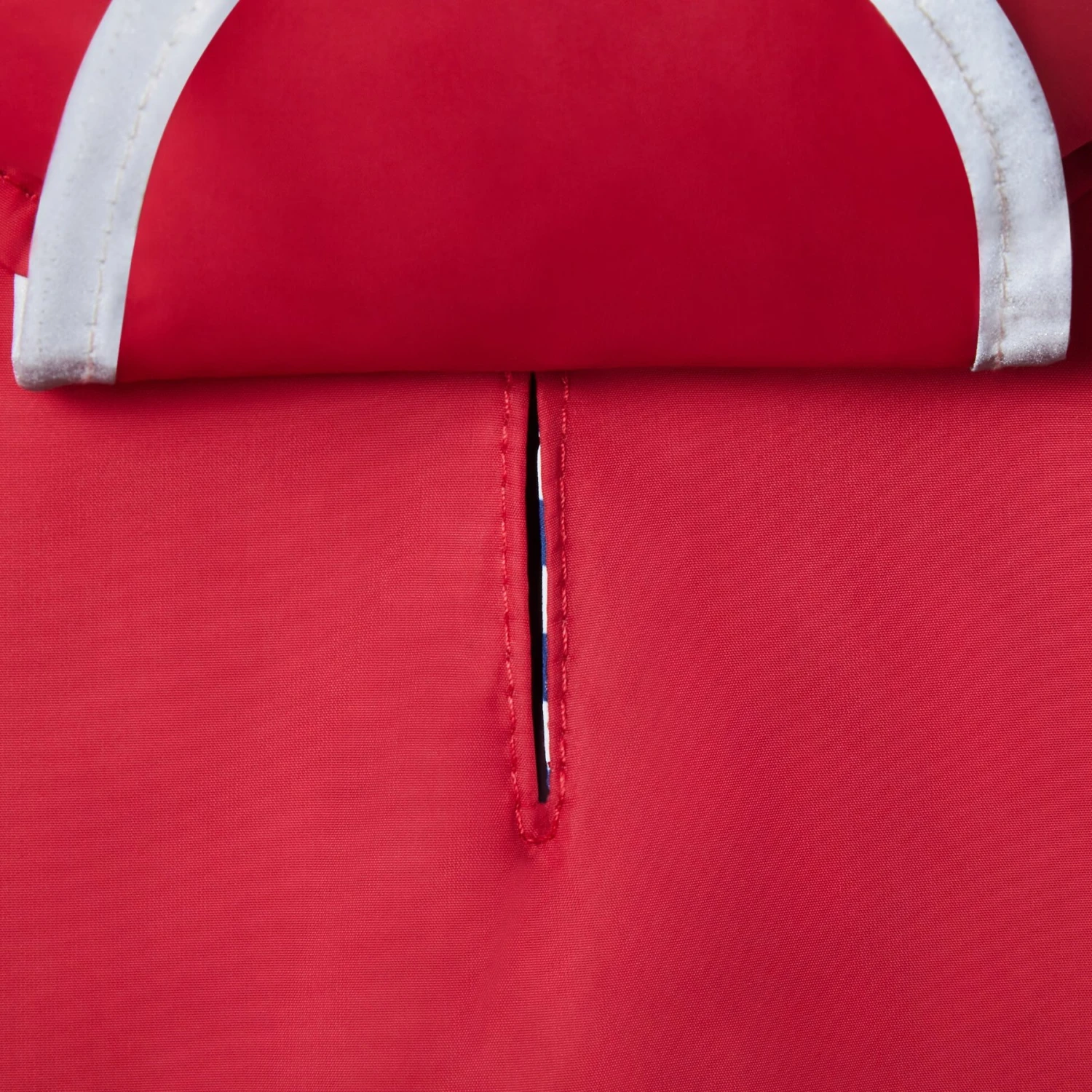 Frisco Lightweight Red Reversible Packable Dog Raincoat - Image 6