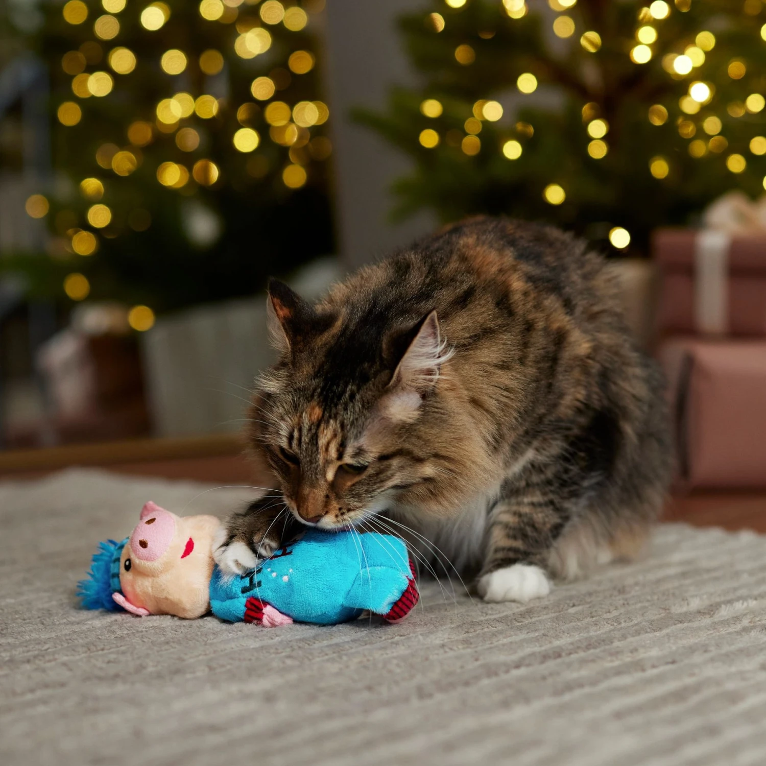 Frisco Pig In Pajamas Plush Kicker Cat Toy With Catnip - Image 3